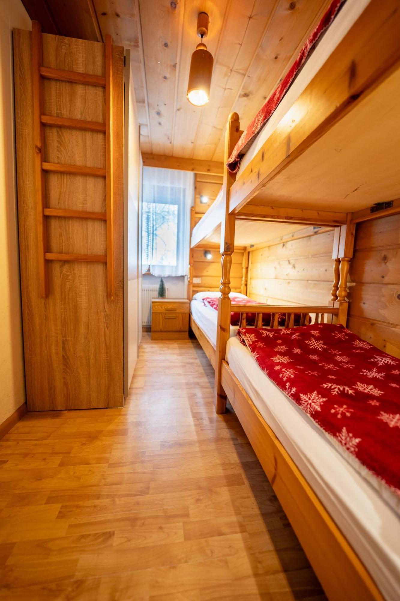 Apartmán Ciasa Cianins San Vigilio Di Marebbe Exteriér fotografie
